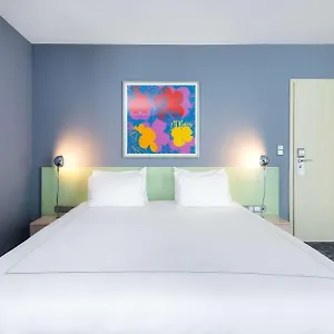 4* 酒店 Park Plaza