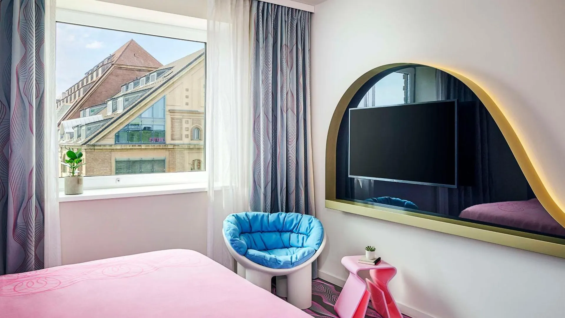 **** Hotel Nhow Berlin Tyskland