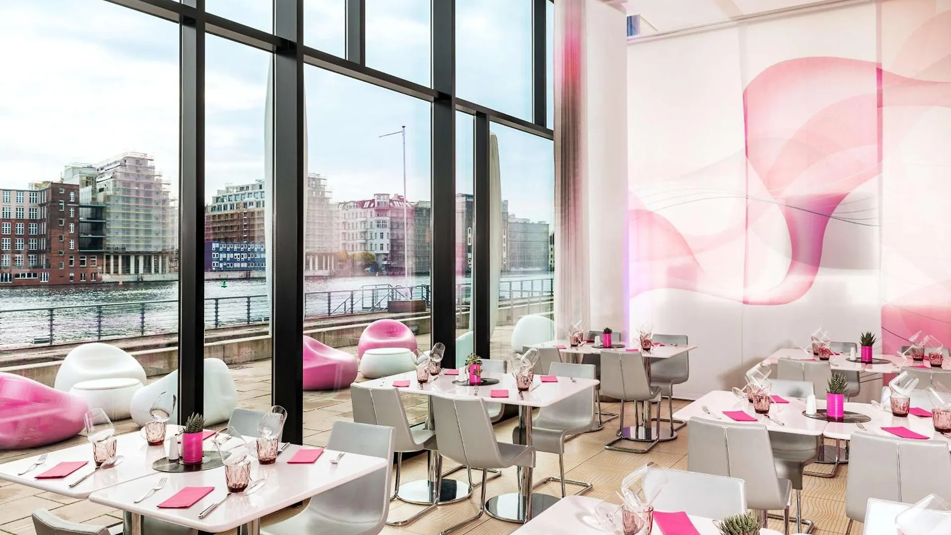 Nhow Berlin Hotel