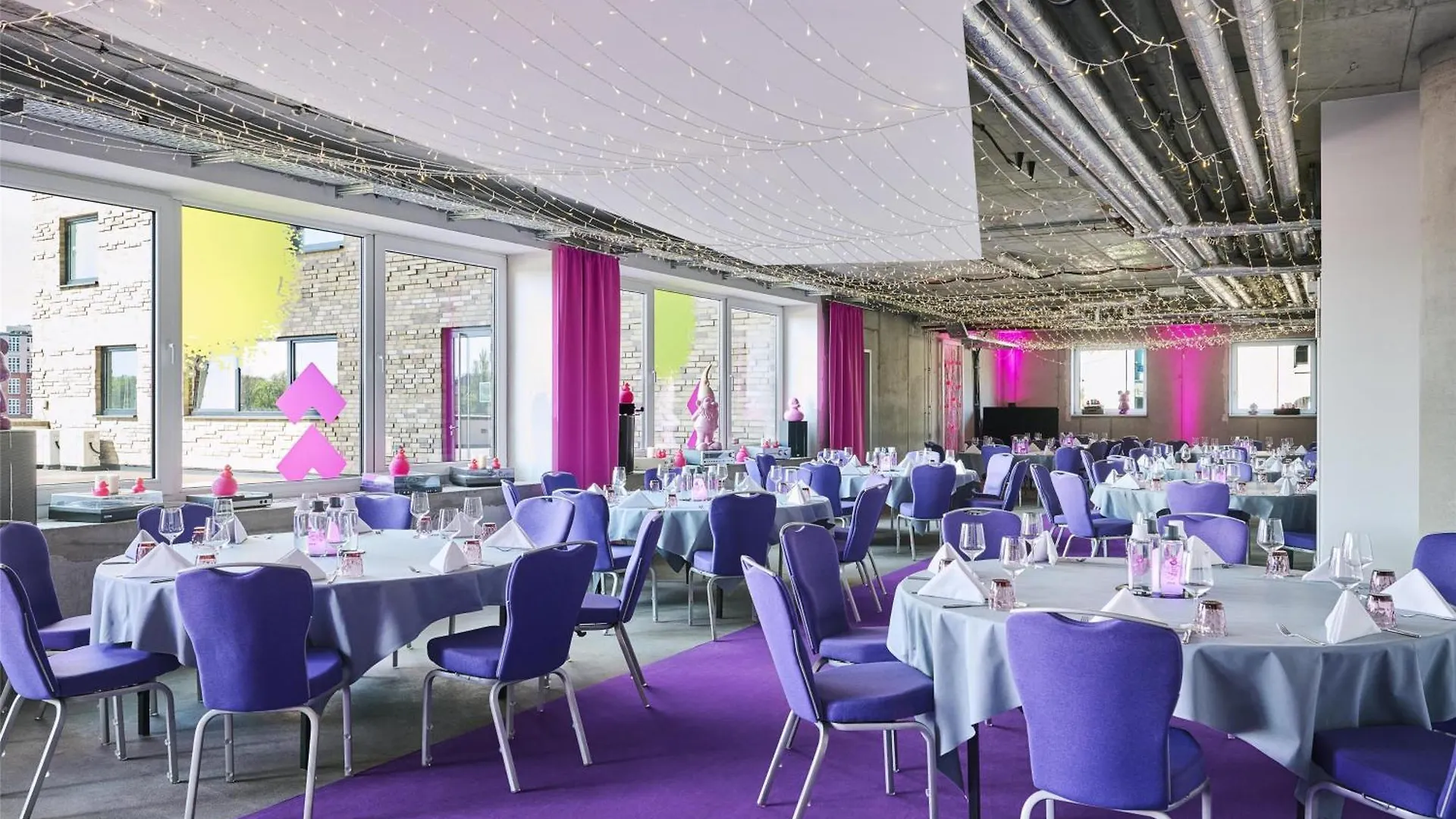 **** Hotel Nhow Berlin Tyskland
